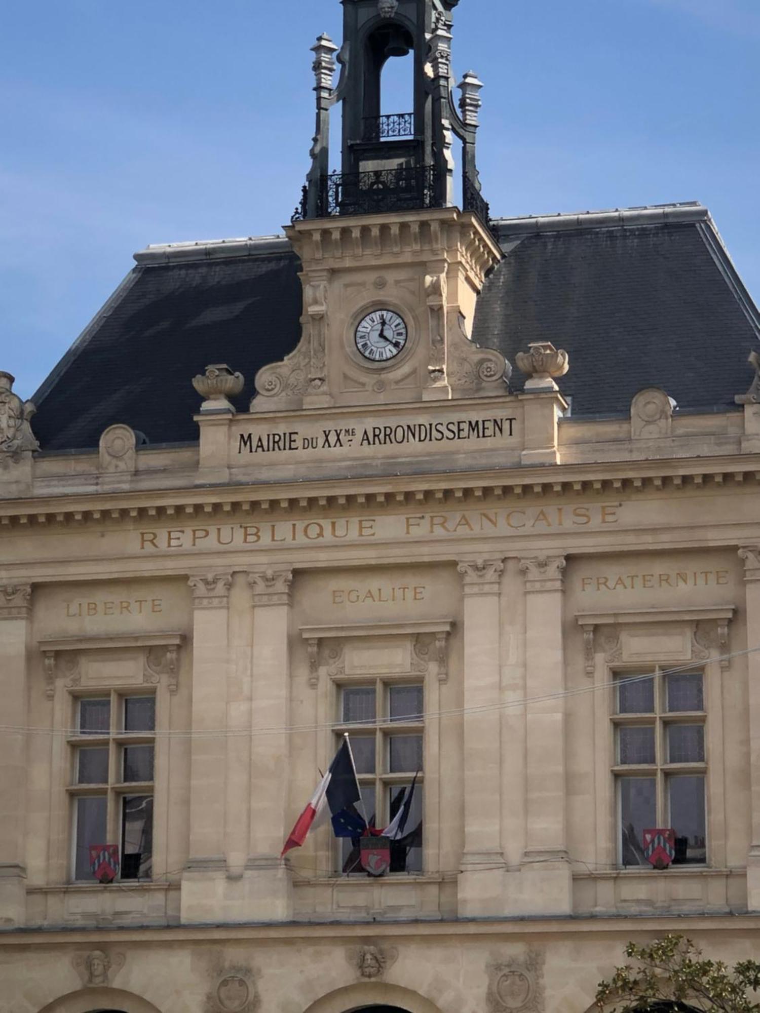 Metro Gambetta Lägenhet Paris Exteriör bild
